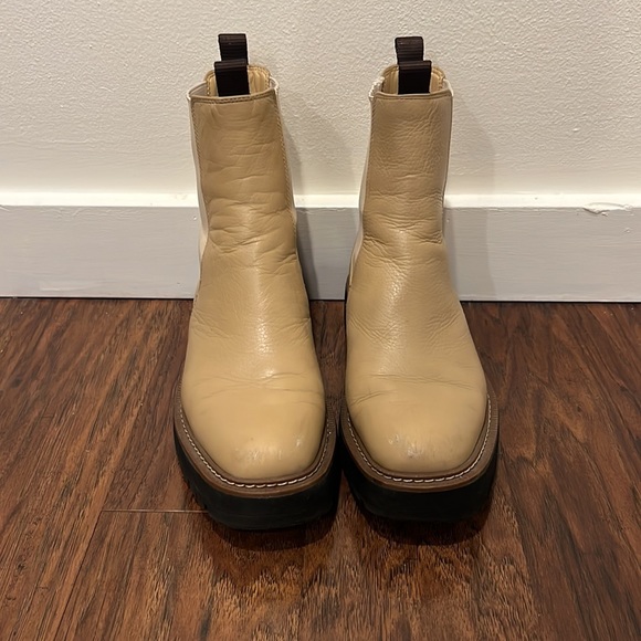 Sam Edelman Tan Laguna lug boots - Picture 3 of 5